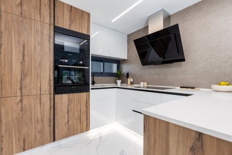 Huoneisto myytävänä Guardamar del Segura, Alicante, Espanja, 3 makuuhuonetta, 96 m2 No. 144871 - kuva 8