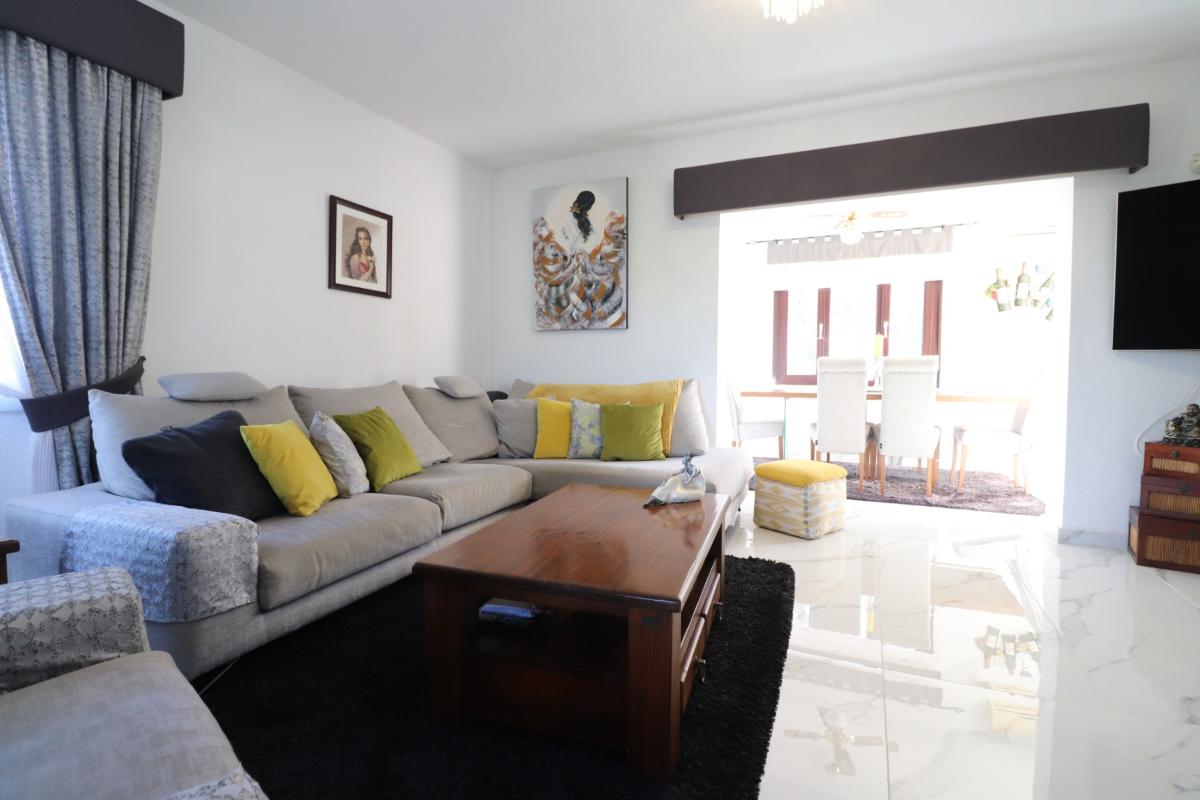 Вилла в Альгорфа, Аликанте, Испания 5 спален, 375м2 №148929