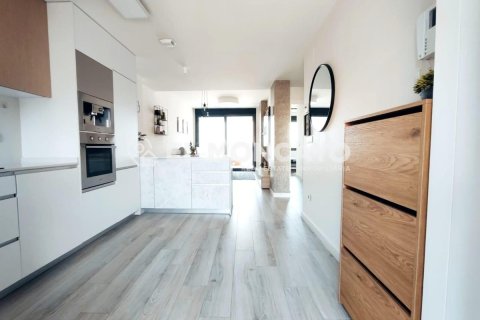 Huoneisto myytävänä Guardamar del Segura, Alicante, Espanja, 2 makuuhuonetta, 79 m2 No. 148932 - kuva 12