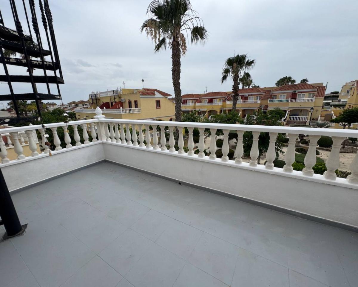 Villa a Algorfa, Alicante, Spagna 3 camere da letto, 85 mq. N° 148930