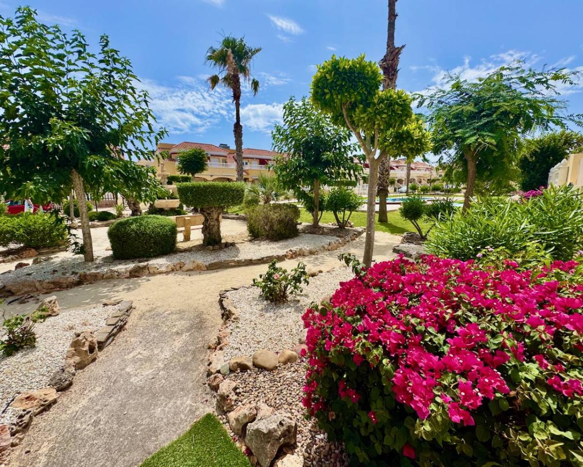 Villa a Algorfa, Alicante, Spagna 3 camere da letto, 85 mq. N° 148930