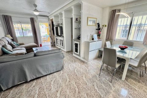 Villa en venta en Algorfa, Alicante, España 3 dormitorios, 85 m2 No. 148930 - foto 5