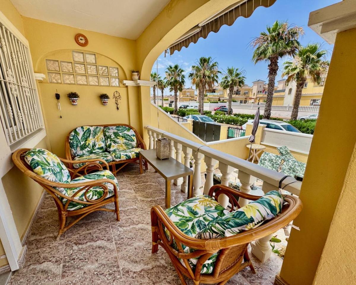 Villa a Algorfa, Alicante, Spagna 3 camere da letto, 85 mq. N° 148930