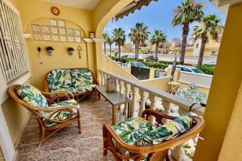 Villa en venta en Algorfa, Alicante, España 3 dormitorios, 85 m2 No. 148930 - foto 2