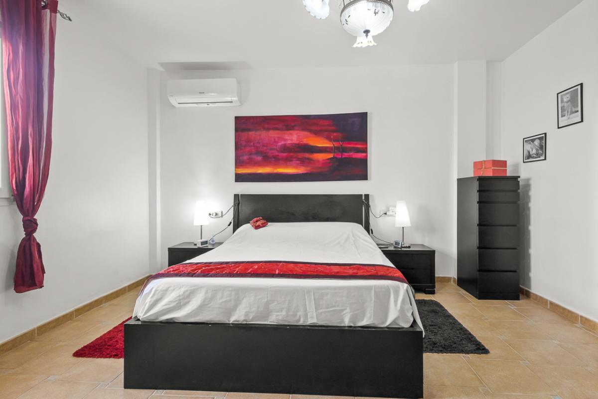 Villa in Algorfa, Alicante, Spain 3 bedrooms, 271 sq.m. No. 148931