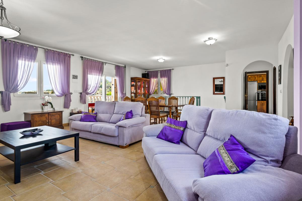 Villa in Algorfa, Alicante, Spain 3 bedrooms, 271 sq.m. No. 148931