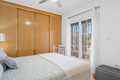 Finca myytävänä Catral, Alicante, Espanja, 3 makuuhuonetta, 153 m2 No. 148934 - kuva 7