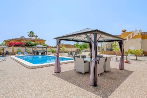 Finca myytävänä Catral, Alicante, Espanja, 3 makuuhuonetta, 153 m2 No. 148934 - kuva 22