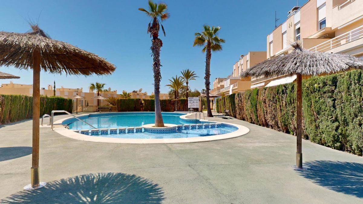 Apartment à Alicante, Espagne 2 chambres, 68 m2 No. 148933