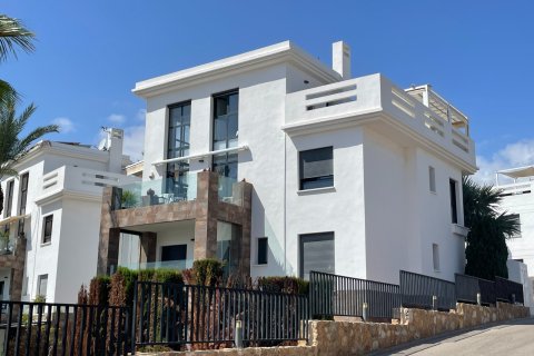 Kaupunkipientalo Alicante, Espanja 3 makuuhuonetta, 97 m2 No. 146608