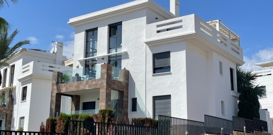 Villetta a schiera a Alicante, Spagna 3 camere da letto, 97 mq. N° 146608