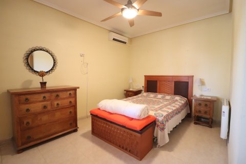 Finca for sale in Catral, Alicante, Spain 3 bedrooms, 235 sq.m. No. 146605 - photo 15