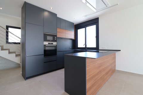 Villa for sale in Ciudad Quesada, Alicante, Spain 3 bedrooms, 311 sq.m. No. 146604 - photo 12