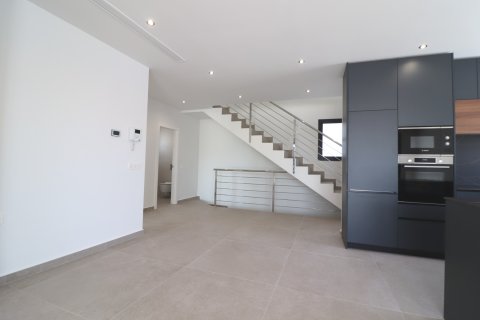 Villa for sale in Ciudad Quesada, Alicante, Spain 3 bedrooms, 311 sq.m. No. 146604 - photo 8