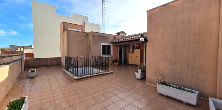 Casa adosada en Manacor, Mallorca, España 3 dormitorios, 540 m2 No. 141436