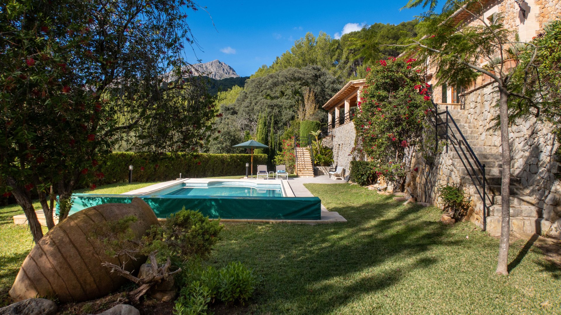 Finca a Puigpunyent, Mallorca, Spagna 5 camere da letto, 499 mq. N° 141434