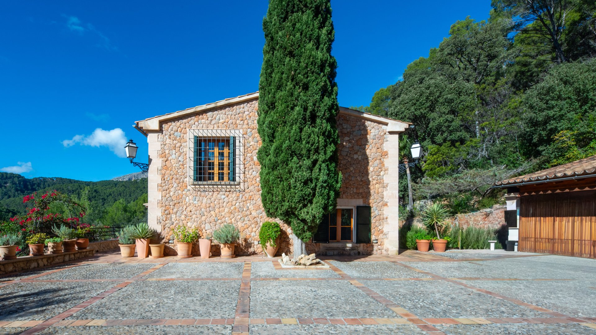 Finca a Puigpunyent, Mallorca, Spagna 5 camere da letto, 499 mq. N° 141434