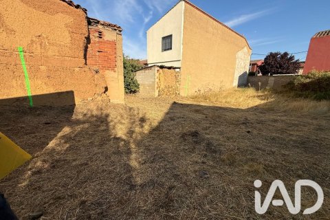 Land plot for sale in San Andres del Rabanedo, Leon, Spain 257 sq.m. No. 193556 - photo 8