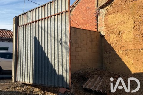 Land plot for sale in San Andres del Rabanedo, Leon, Spain 257 sq.m. No. 193556 - photo 3