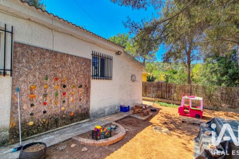 House for sale in Torres-Torres, Valencia, Spain 3 bedrooms, 121 sq.m. No. 193554 - photo 2