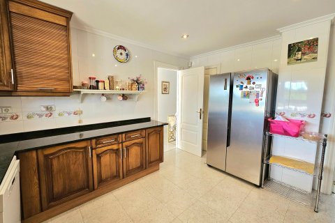 Villa for sale in Alicante, Spain 4 bedrooms, 185 sq.m. No. 164368 - photo 28