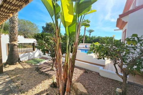 Villa for sale in Alicante, Spain 4 bedrooms, 185 sq.m. No. 164368 - photo 23