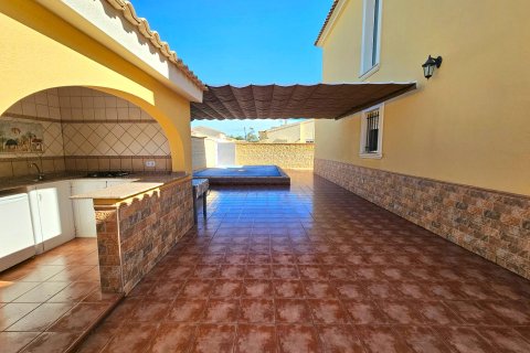Villa for sale in San Fulgencio, Alicante, Spain 3 bedrooms, 141 sq.m. No. 164367 - photo 14