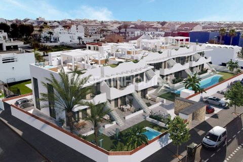 Penthouse w Pilar de la Horadada, Alicante, Hiszpania 3 sypialnie, 74 mkw. nr 164366 – zdjęcie 2