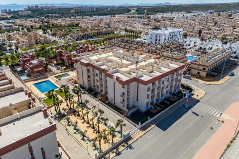 Wohnung zum Verkauf in Cabo Roig, Alicante, Spanien 2 Schlafzimmer, 69 m2 Nr. 183712 - Foto 3