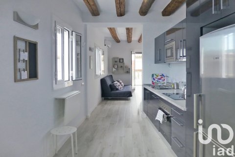 Attico a Barcelona, Spagna 2 camere da letto, 53 mq. N° 152849