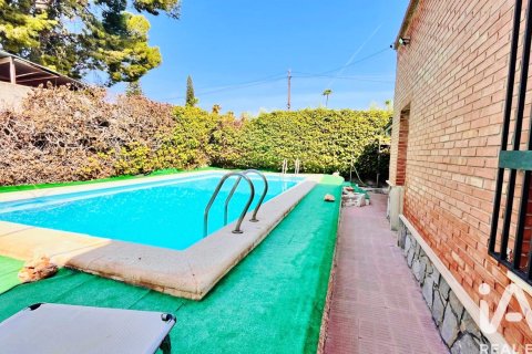 Продажа дома в Эльче, Аликанте, Испания 3 спальни, 140м2 №152846 - фото 8