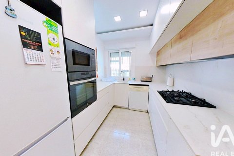 Продажа дома в Эльче, Аликанте, Испания 3 спальни, 140м2 №152846 - фото 16