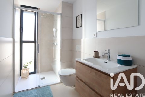 Kamienica w Sant Pere de Ribes, Barcelona, Hiszpania 4 sypialnie, 207 mkw. nr 152847 – zdjęcie 12