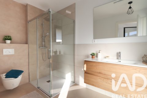 Kamienica w Sant Pere de Ribes, Barcelona, Hiszpania 4 sypialnie, 207 mkw. nr 152847 – zdjęcie 17