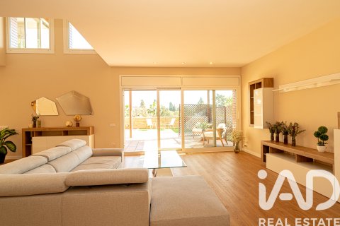 Talo myytävänä Sant Cugat Del Valles, Barcelona, Espanja, 6 makuuhuonetta, 1000 m2 No. 152845 - kuva 4