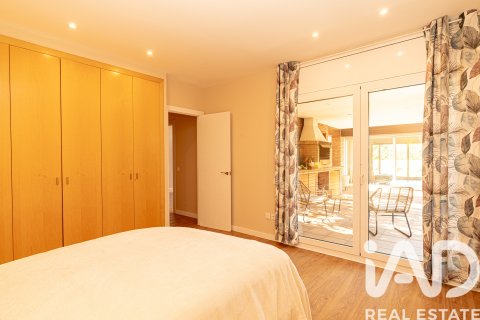 Talo myytävänä Sant Cugat Del Valles, Barcelona, Espanja, 6 makuuhuonetta, 1000 m2 No. 152845 - kuva 17