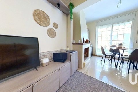 House à vendre à Sabadell, Barcelona, Espagne, 4 chambres, 93 m2 No. 153014 - photo 3