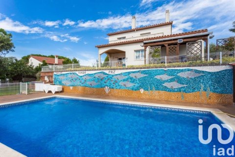 Hus till salu i Macanet De La Selva, Girona, Spanien 5 sovrum, 346 kvm. Nr. 153011 - foto 4