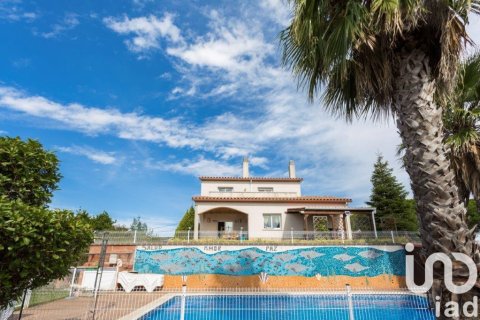 Hus till salu i Macanet De La Selva, Girona, Spanien 5 sovrum, 346 kvm. Nr. 153011 - foto 3