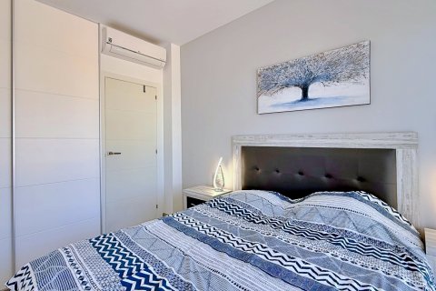 Penthouse w Torre de la Horadada, Alicante, Hiszpania 3 sypialnie, 108 mkw. nr 168244 – zdjęcie 19