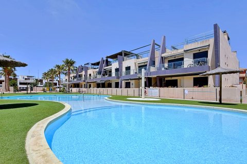 Penthouse w Torre de la Horadada, Alicante, Hiszpania 3 sypialnie, 108 mkw. nr 168244 – zdjęcie 2