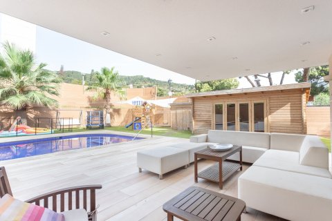 House for rent in Barcelona, Spain 7 bedrooms, No. 141050 - photo 15