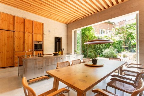 House for rent in Barcelona, Spain 5 bedrooms,  No. 141051 - photo 3