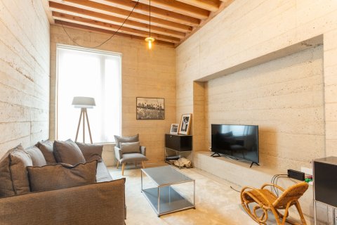 House for rent in Barcelona, Spain 5 bedrooms,  No. 141051 - photo 8