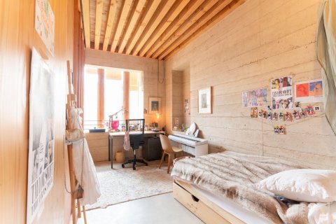 House for rent in Barcelona, Spain 5 bedrooms,  No. 141051 - photo 18