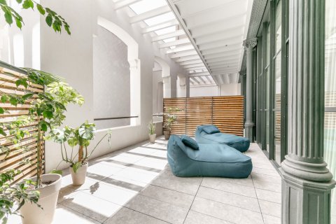 Apartment for rent in Barcelona, Spain 2 bedrooms,  No. 141049 - photo 7