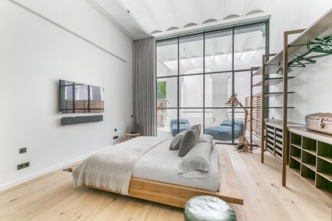 Apartment for rent in Barcelona, Spain 2 bedrooms,  No. 141049 - photo 9