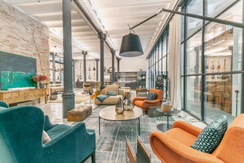 Apartment for rent in Barcelona, Spain 2 bedrooms,  No. 141049 - photo 1