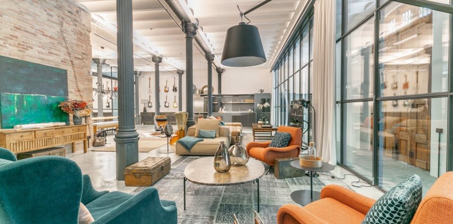 Apartment in Barcelona, Spain 2 bedrooms,  No. 141049