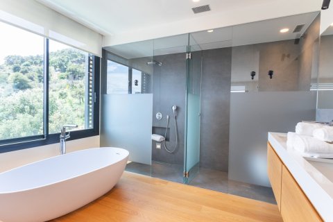 House for rent in Barcelona, Spain 7 bedrooms, No. 141046 - photo 5